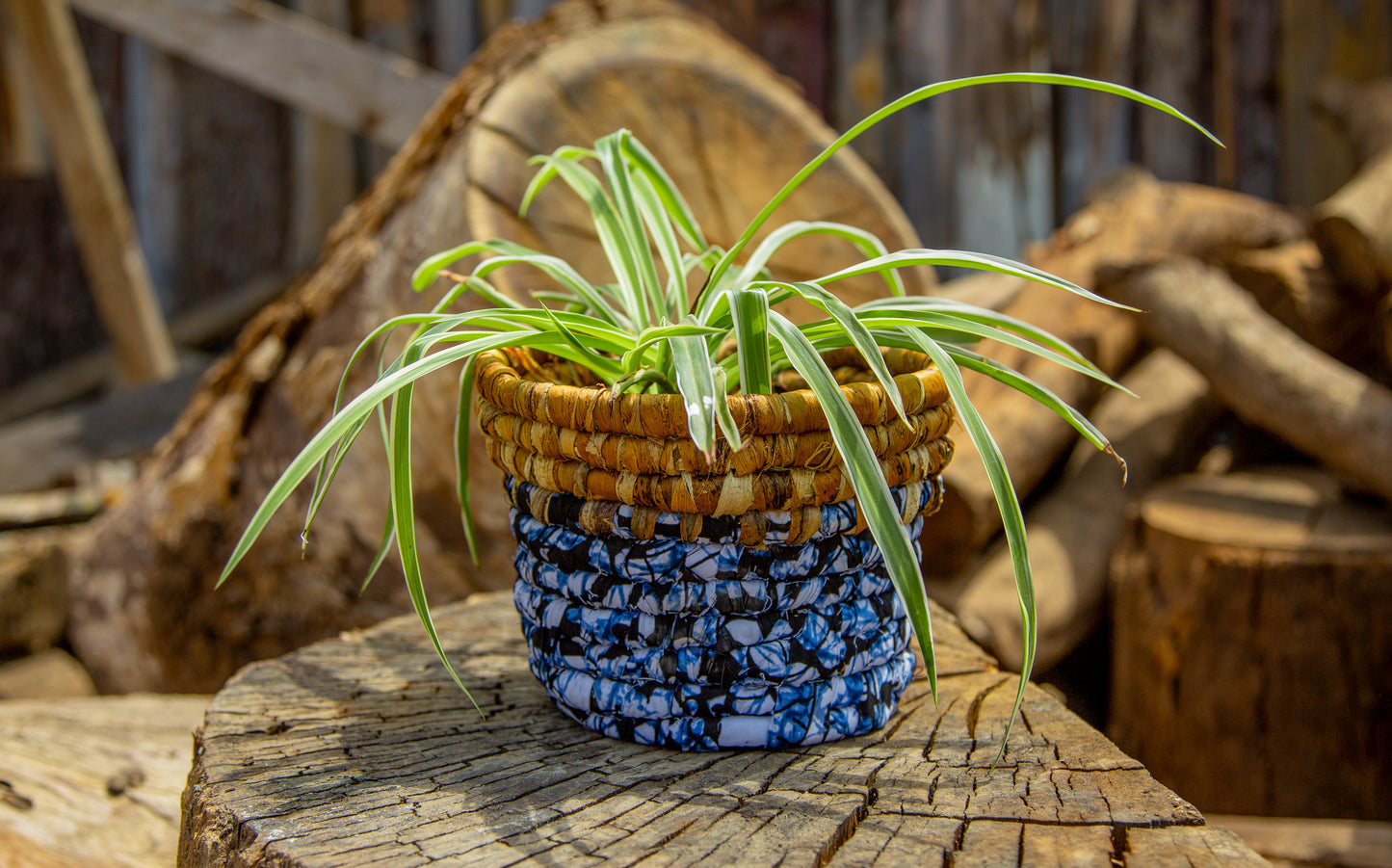Fabric Bottomed Banana Bark Planter
