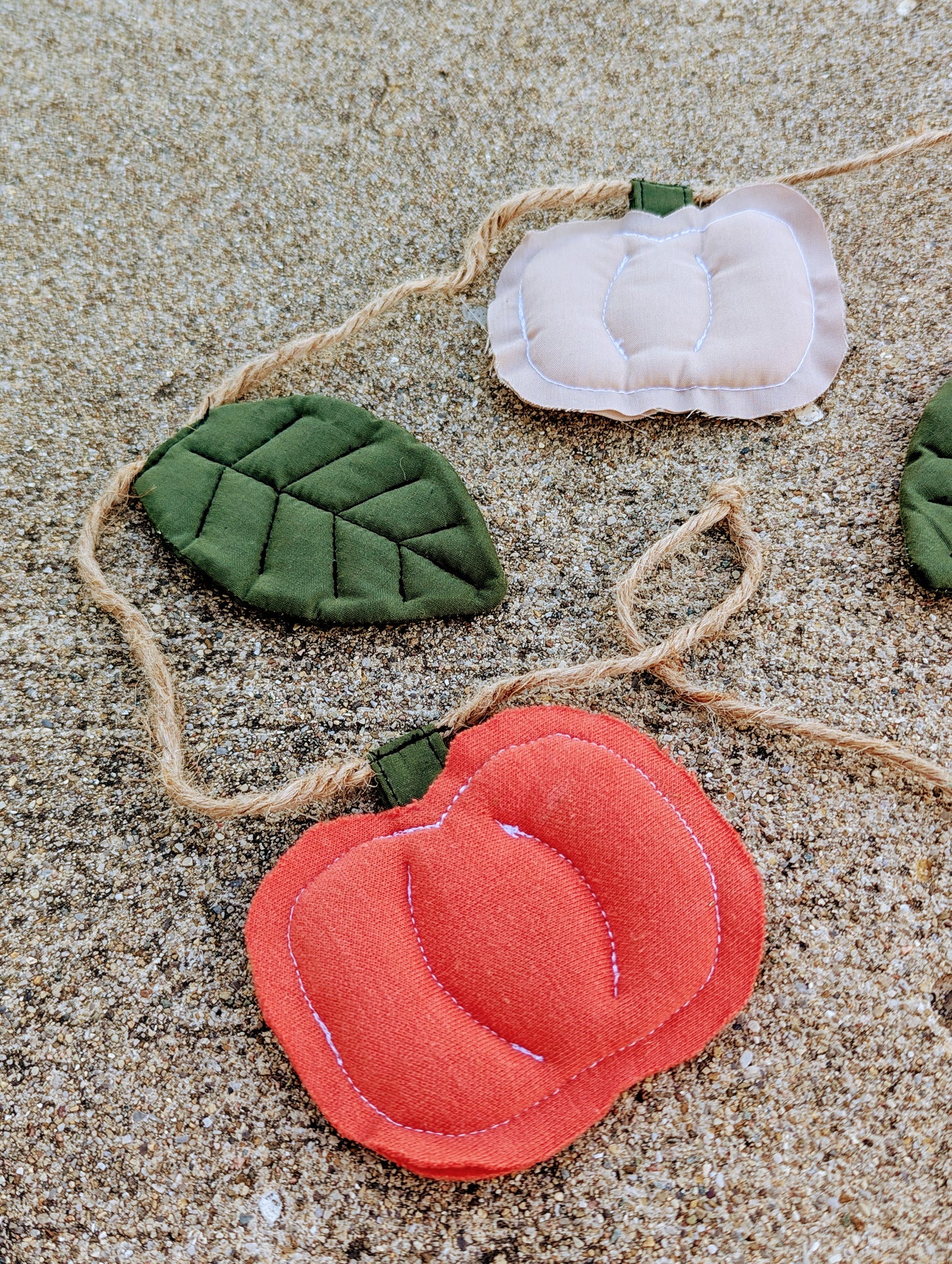 Pumpkin Garland