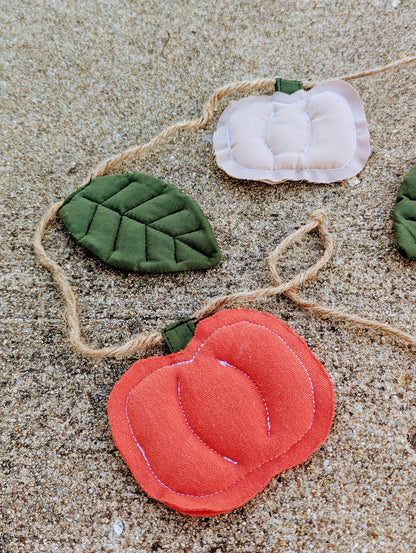 Pumpkin Garland