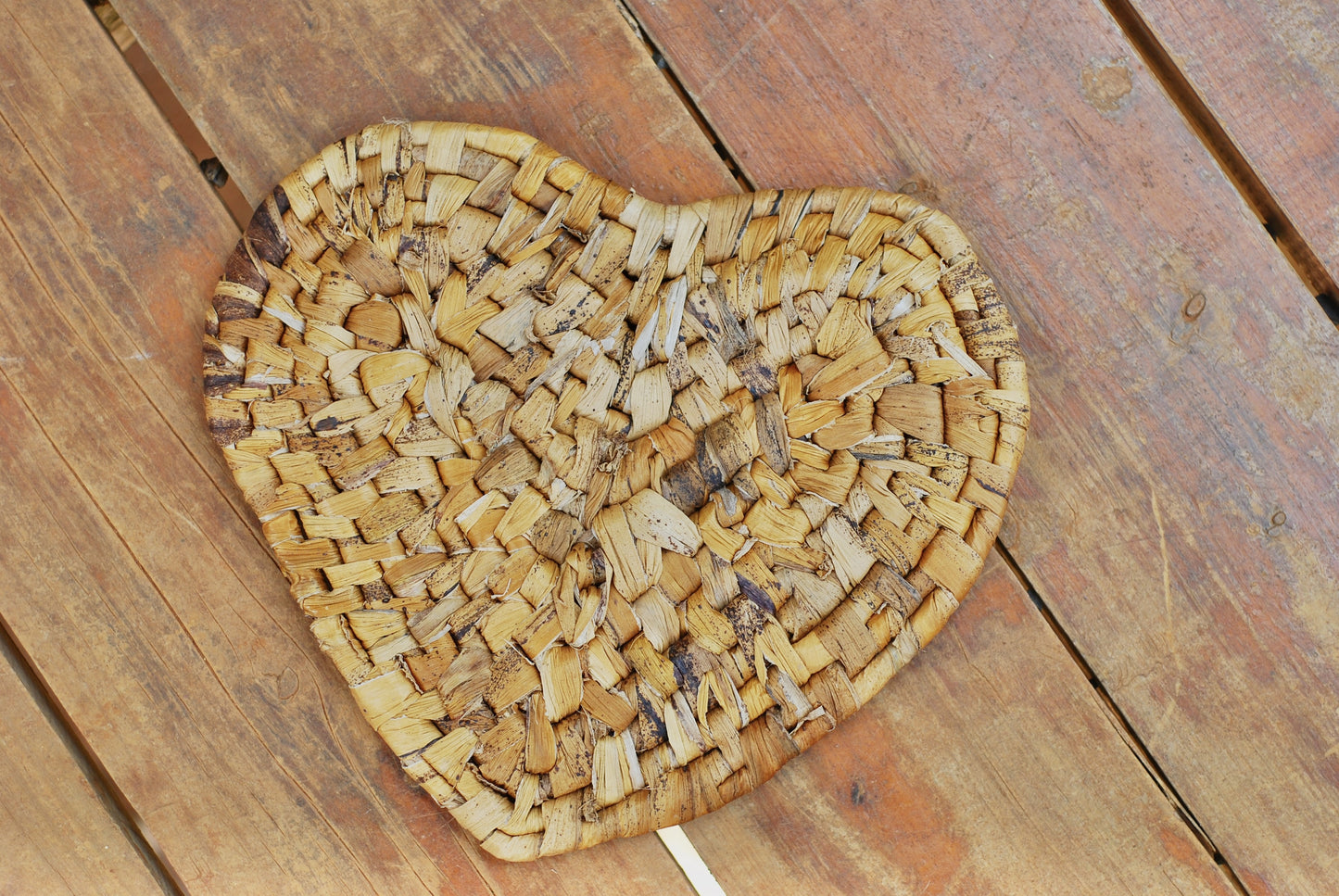 Banana Leaf Heart Trivet