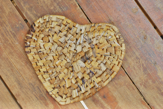 Banana Leaf Heart Trivet